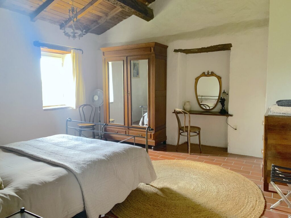 Ouderslaapkamer van appartement Camino